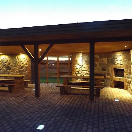 Askari Holiday House *