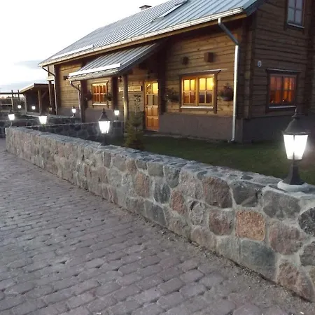 Askari Holiday House *